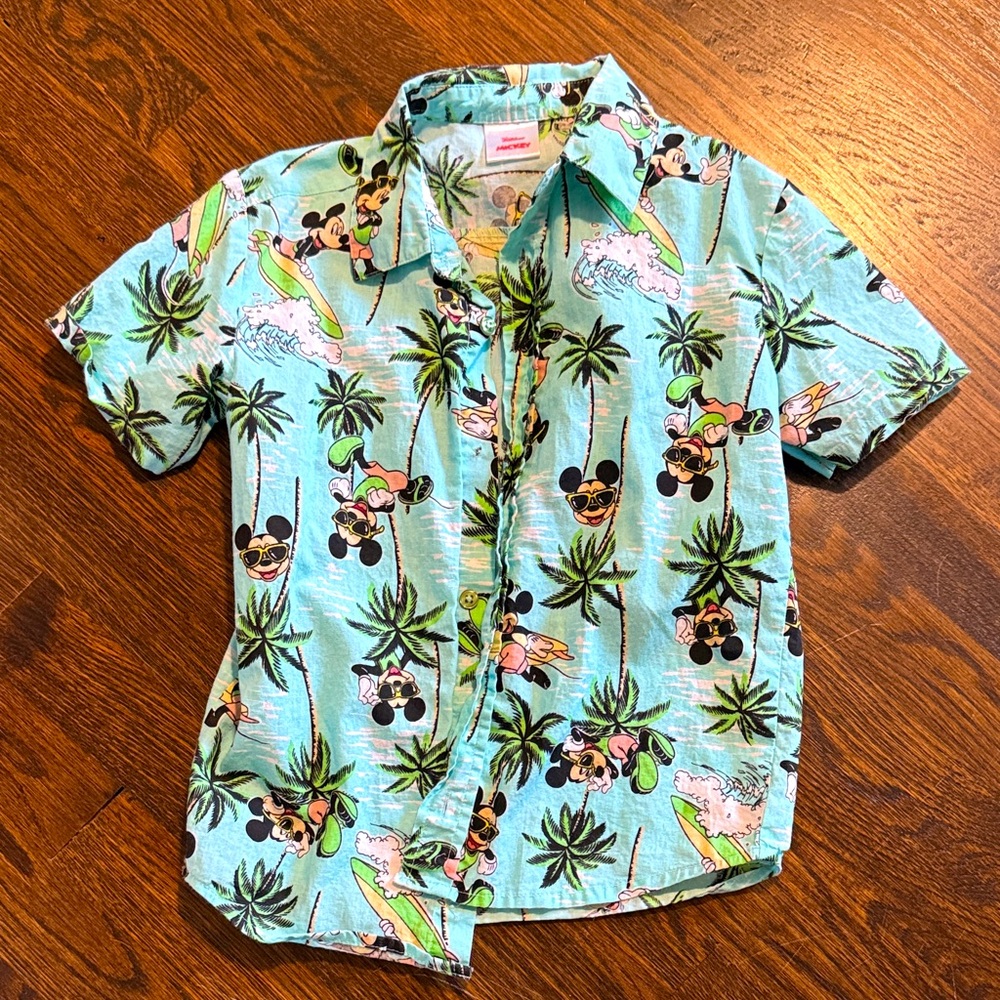 Mickey aloha Hawaiian shirt size 7
